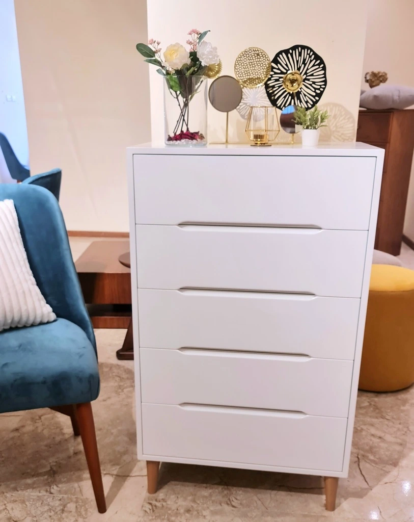 Wooden%20Chest%20Of%20Drawer%20-%205%20Drawers%20-%20Natural%20Wood%20-%20White%20Painted