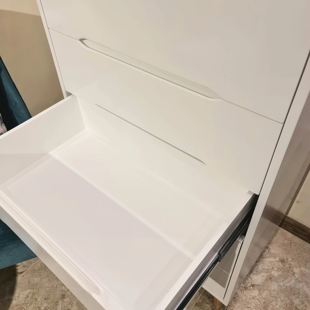 Wooden%20Chest%20Of%20Drawer%20-%205%20Drawers%20-%20Natural%20Wood%20-%20White%20Painted