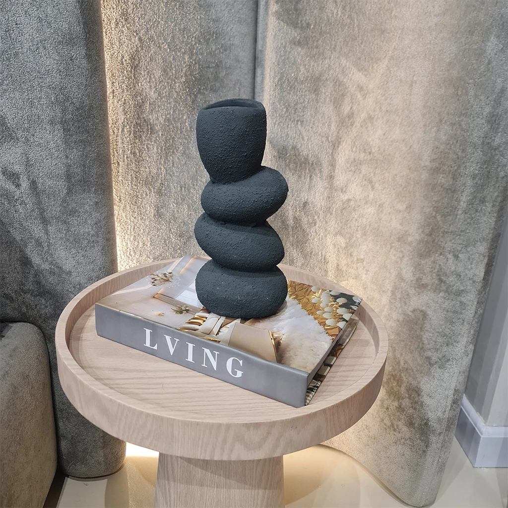 Alma Vase