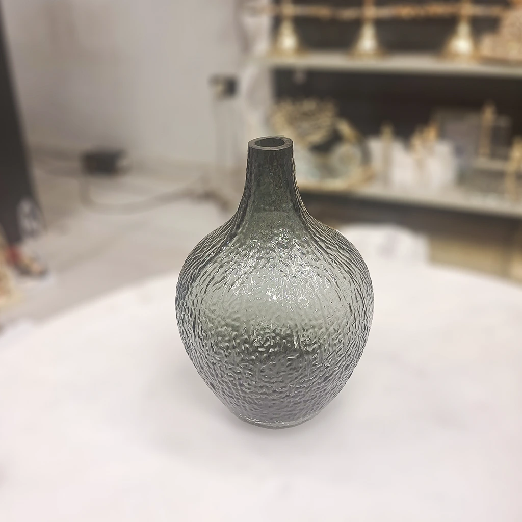 Naya%20Vase