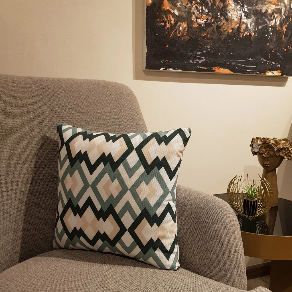Printed%20Cushion%20-%20Colorful%20Shapes