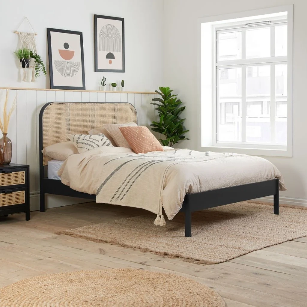 Marlow Bed