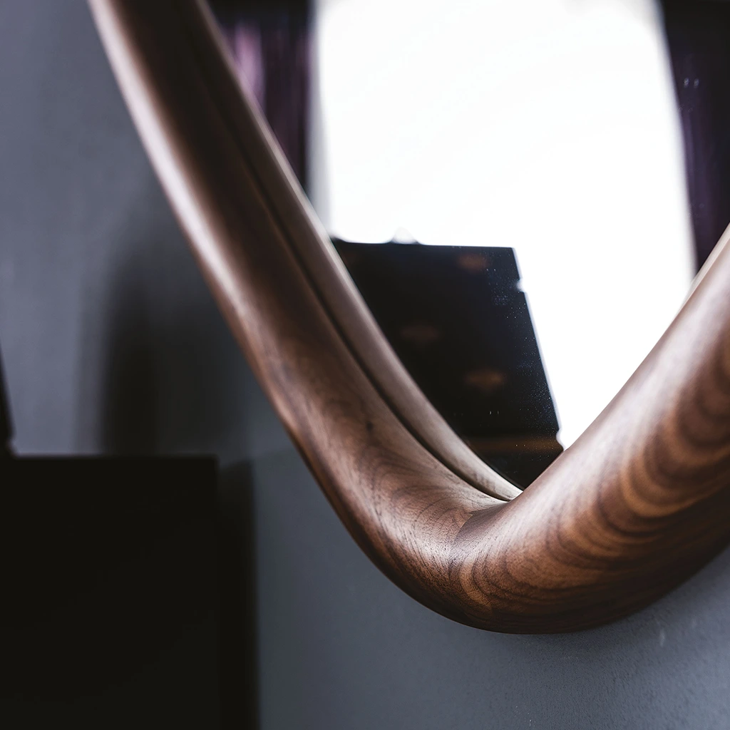 Mirror%20-%20Oak%20Wood