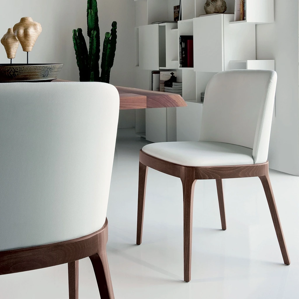 Dining%20Chair%20-%20Leather
