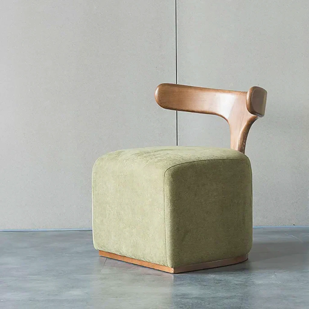 AX Chair 02.png