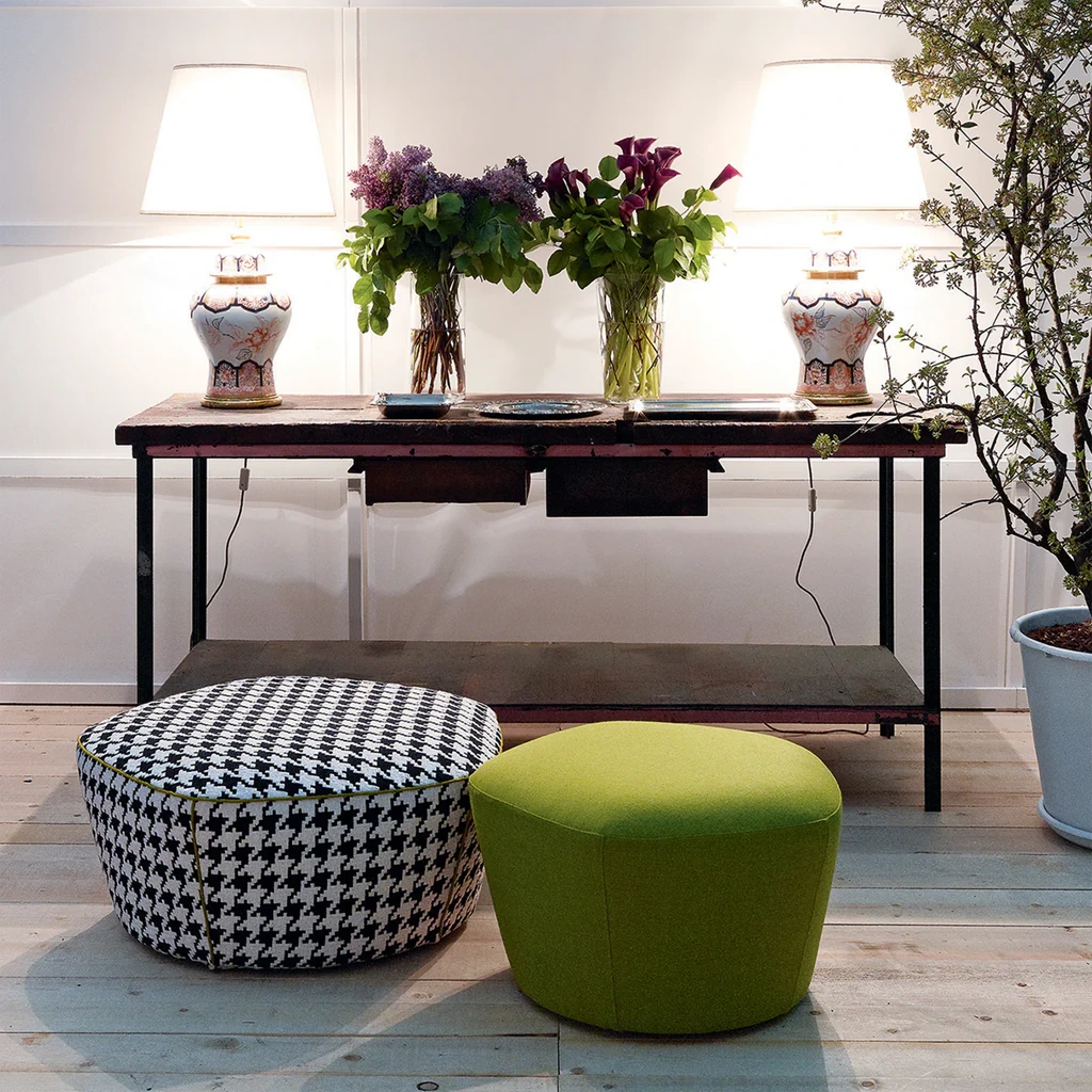 Pentagonal%20Pouf%20-%20Velvet