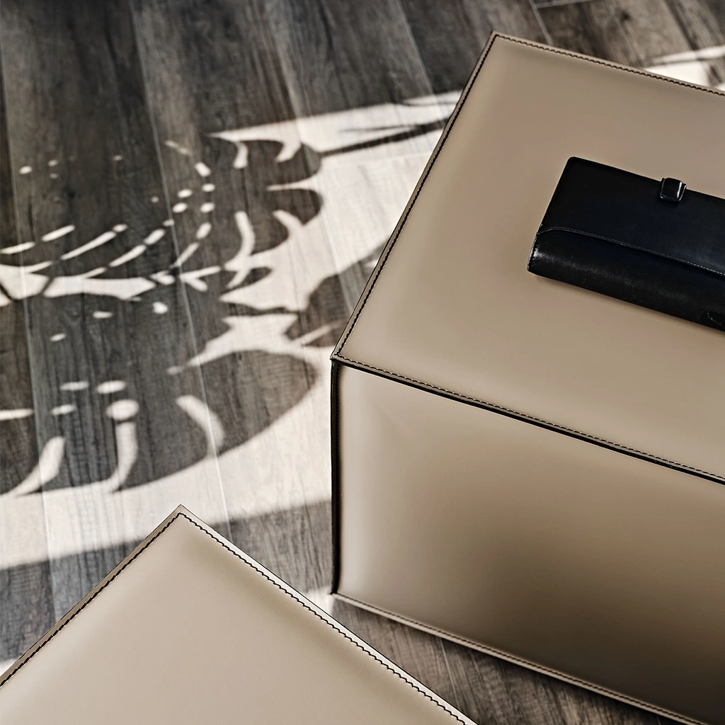 Square%20Pouf%20-%20Leather%20-%20Brown