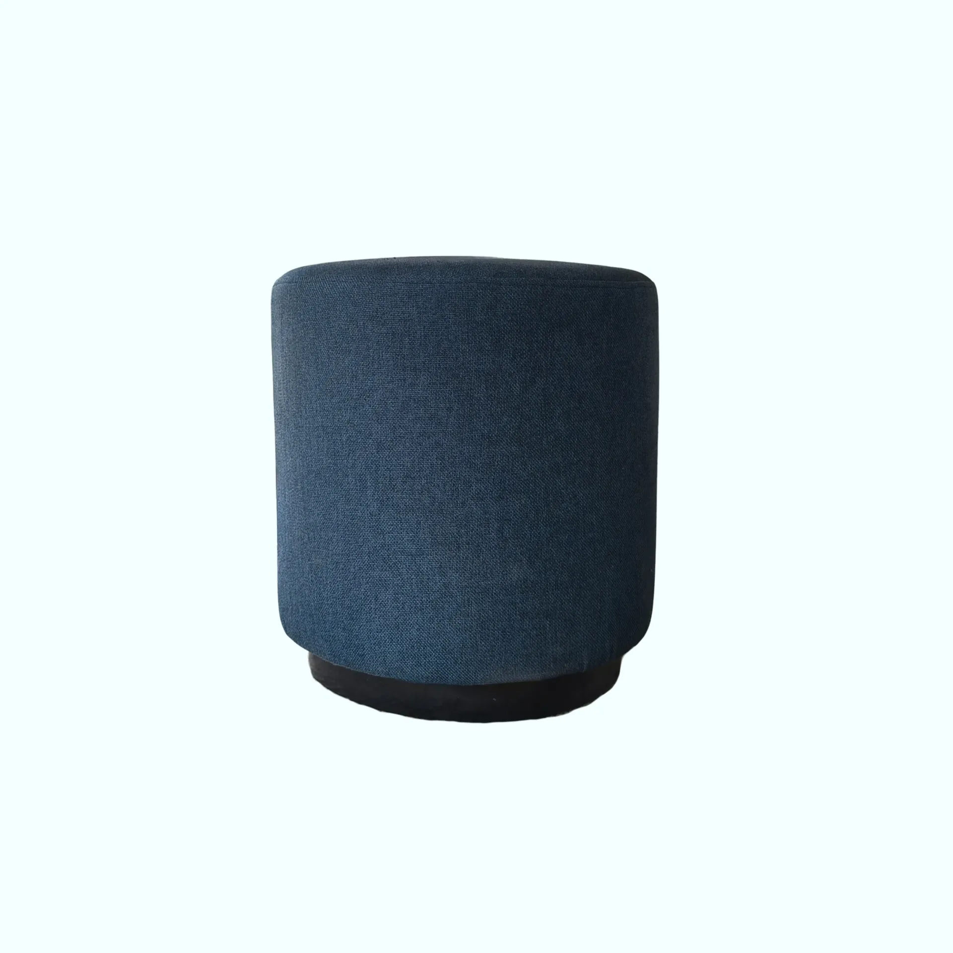 LUNA Raw Pouf