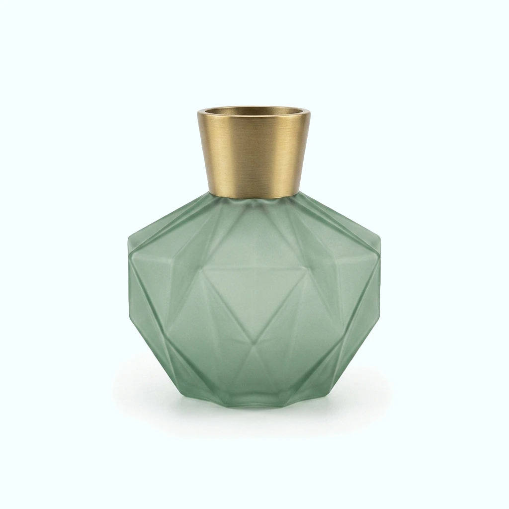 [P260001580405] Glow Prism Vase (M)